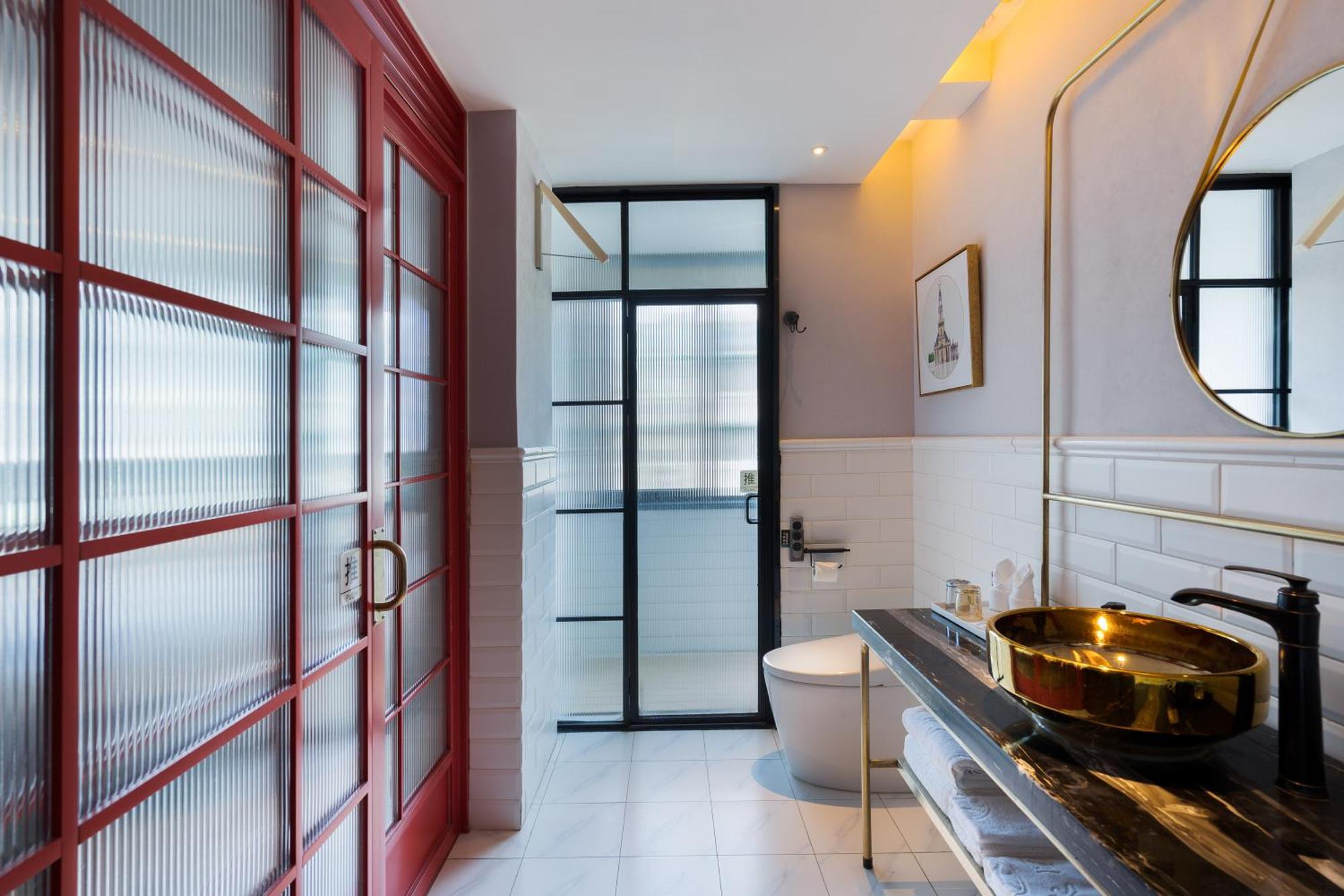 Lanshe Hotel 4*